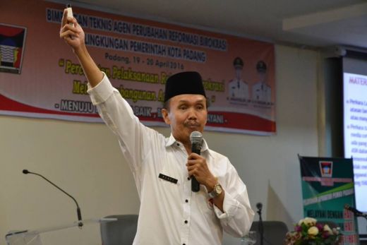 Oalaa! Guru dan Bidan Banyak Yang Bercerai di Kota Padang