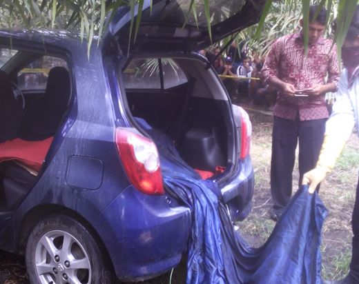 Mayat dalam Mobil Agya di Kebun Sawit di Pasaman Barat, Diduga Korban Pembunuhan