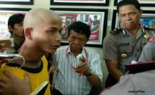 Sakit Hati Tak Dikasih Minum, Pemuda Bakar Restoran Cepat Saji CFC di Solok