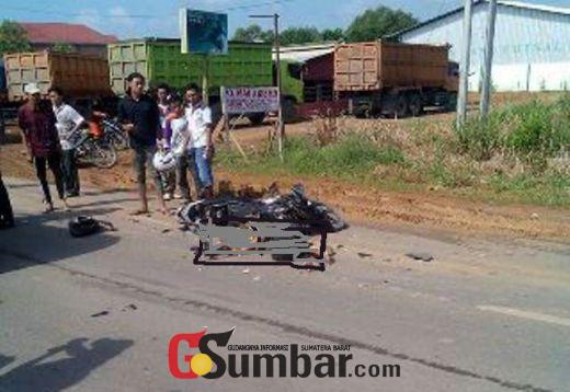 Kecelakaan Maut di Sungai Rumbai, Seorang Pengendara Sepeda Motor Tewas Tergilas Truk Tangki