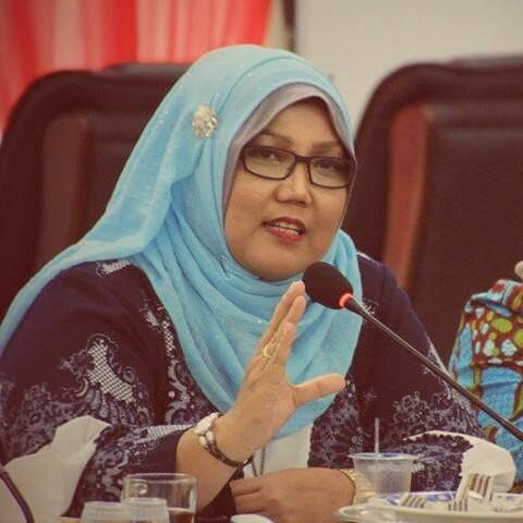 Diduga Salurkan Dana Aspirasi ke Yayasan Milik Suami, Elly Thrisyanti Dilaporkan ke Kejari Padang