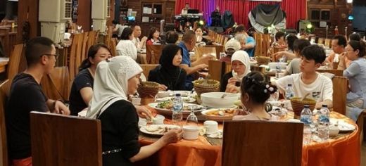 Ternyata Sebagian Wisatawan China Itu Muslim, Xing: Kami Datang karena Rindu pada Saudara Sesama Muslim di Indonesia