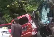 Tujuh Mobil Kecelakaan Karambol di Tanjakan Sitinjau Lauik Padang, Kerugian Capai Rp500 Juta