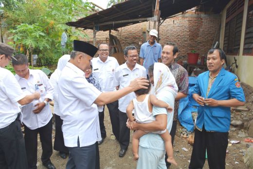 16 Rumah Keluarga Miskin Dibedah Pemko Padang, Wawako: Pemilik Rumah Jangan Lupa Shalat dan Didik Anak Mengaji