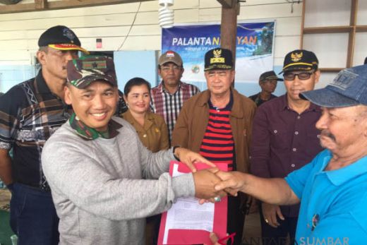 Warga Mentawai Hibahkan Tanah 20 Hektare kepada TNI AD