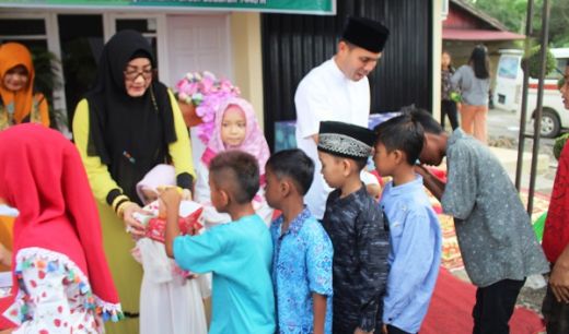 Berbagai Berkah Ramadhan, Kapolres Dharmasraya Santuni Puluhan Anak Yatim