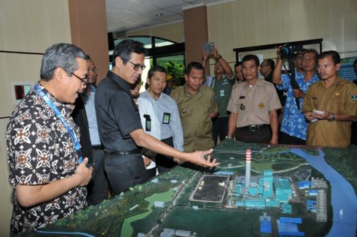 Lihat Pasokan Energi, Gubernur Sumbar Irwan Prayitno Kunjungi PLTU Ombilin