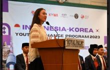 Stafsus Alia Beri Motivasi Peserta Pertukaran Pemuda Indonesia Korea