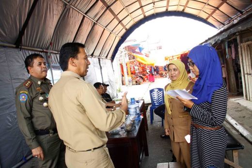 Pemko Padang Panjang Ajak Uda Uni Padang Panjang 2015 Bujuk Pedagang Pindah ke TPS