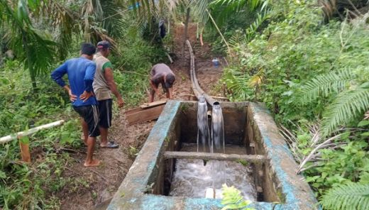 Masyarakat Jorong Sopo Bawak Nagari Sungai Aur Akhirnya Bisa Nikmati Air Bersih